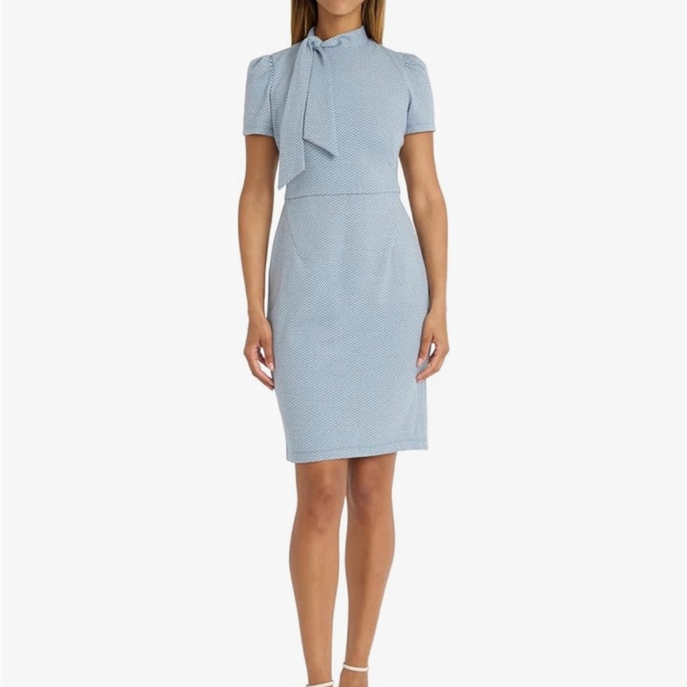 Maggy London Women's Flight Attendant Tie Neck Midi size 4